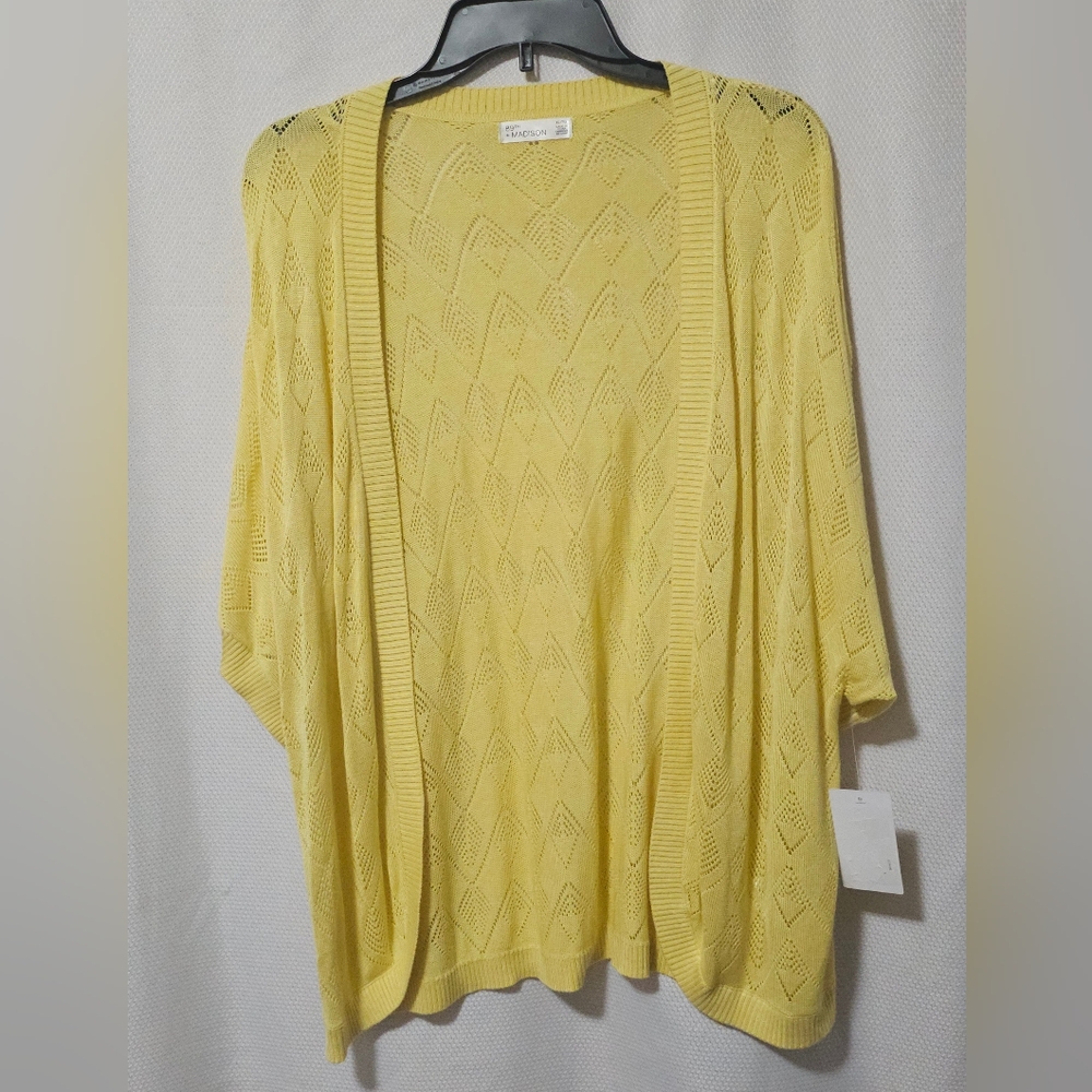 NWT 89th & Madison Sweater